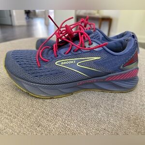 Brooks Levitate GTS 6 Blue with Red Highlights